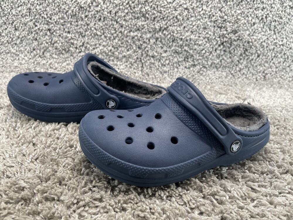 Crocs Classic Clog Women’s Size 7 Lined Adult Unisex Navy Blue Color Casual